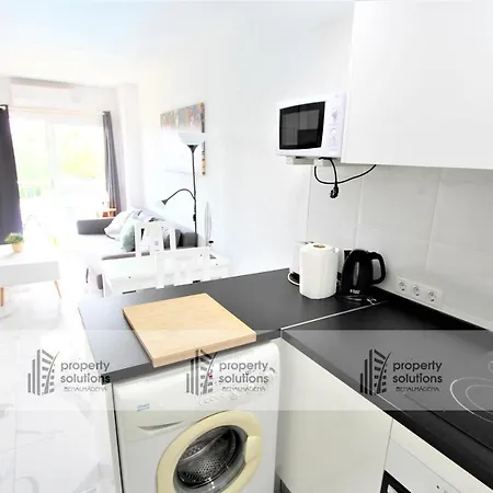 127 Jupiter Estudio. Vista Al Jardin Y La Piscina. Benalmádena Exterior photo