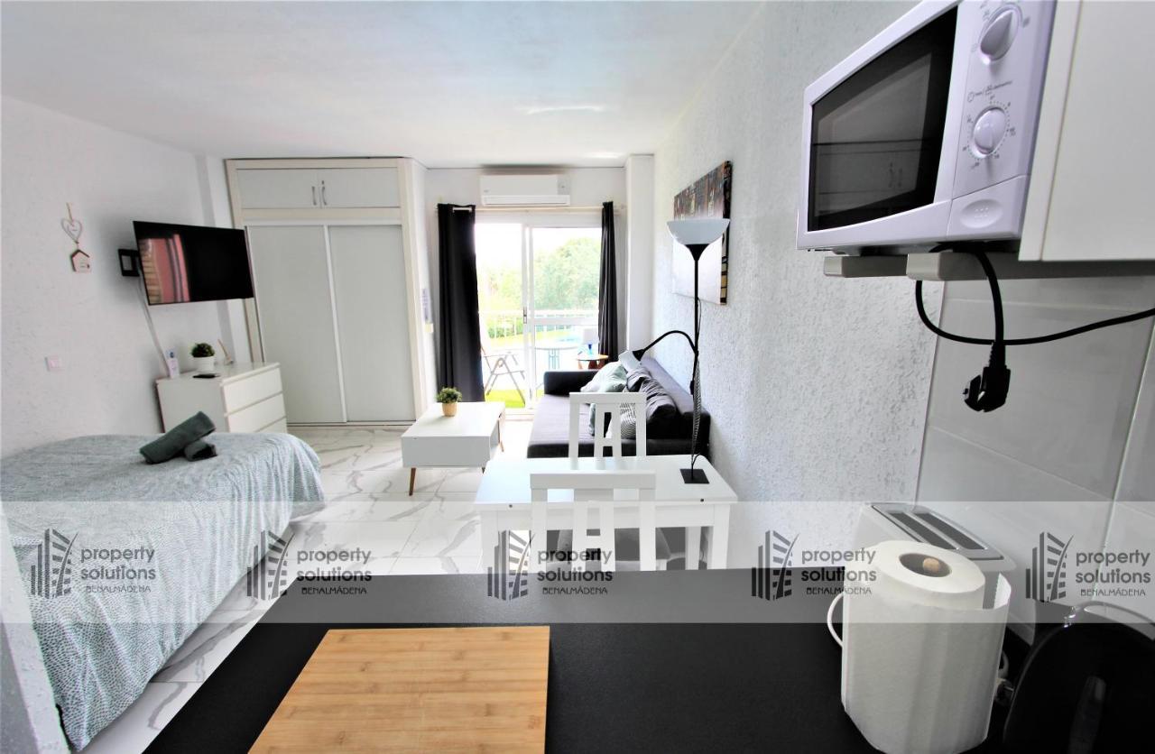 127 Jupiter Estudio. Vista Al Jardin Y La Piscina. Appartement Benalmádena