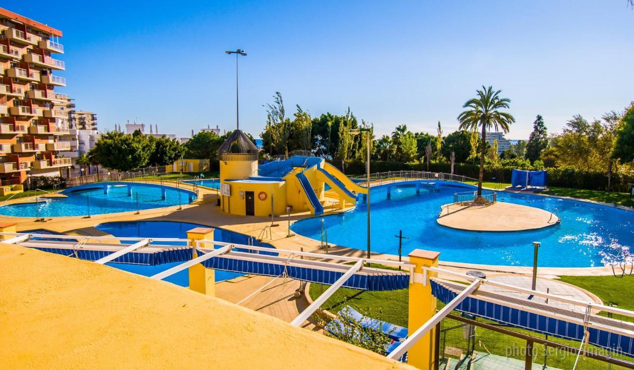 127 Jupiter Estudio. Vista Al Jardin Y La Piscina.